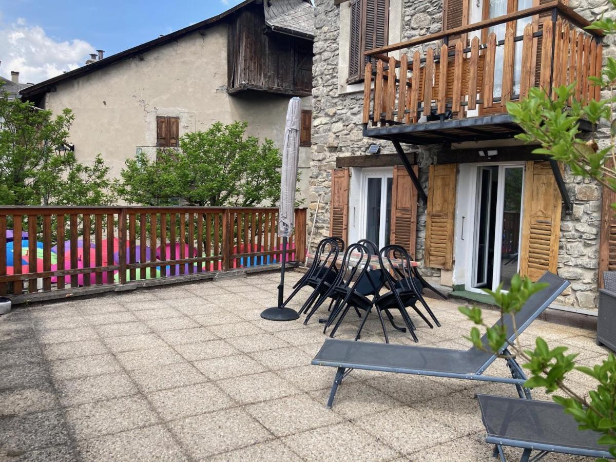 Le Gaudissart 2 Apartamento Barcelonnette Exterior foto